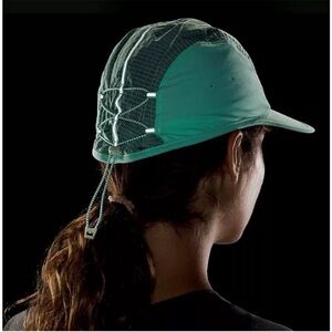 •LULULEMON• Drawcord Hiking Cap Wild Mint Dewy Green Reflective Size Small